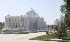探访中国政府援建塔吉克斯坦议会大楼